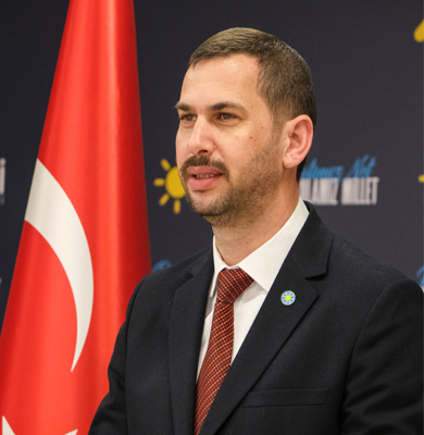 İYİ Partili Yağcı ''Burcu Köksal'ı Tebrik Ediyorum''