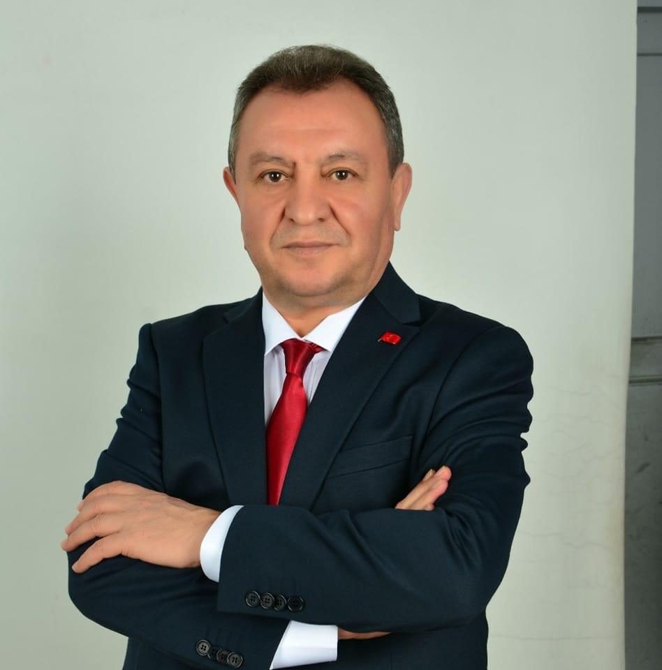 Gömü Belediyesi'nde 30 Yılın Tirajı Sona Erdi: Başkanlık Koltuğu Devrildi!
