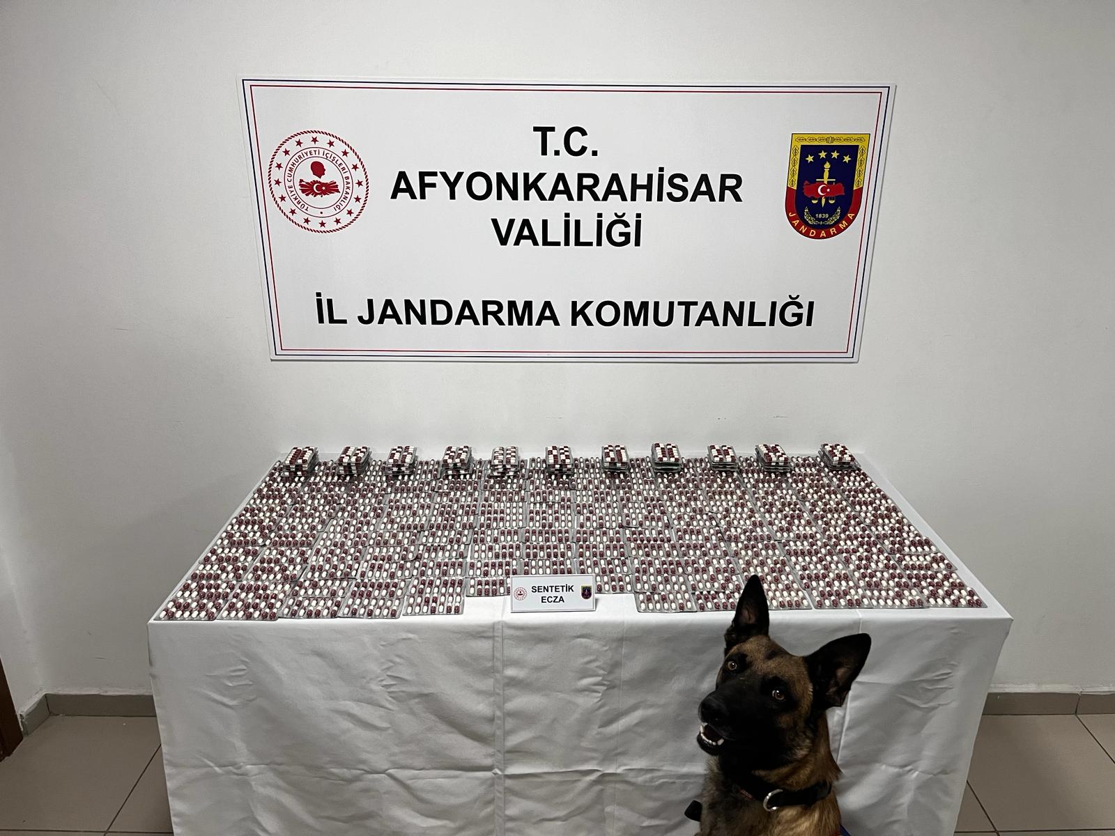 Afyon Jandarmasından Zehir Tacirlerine Darbe