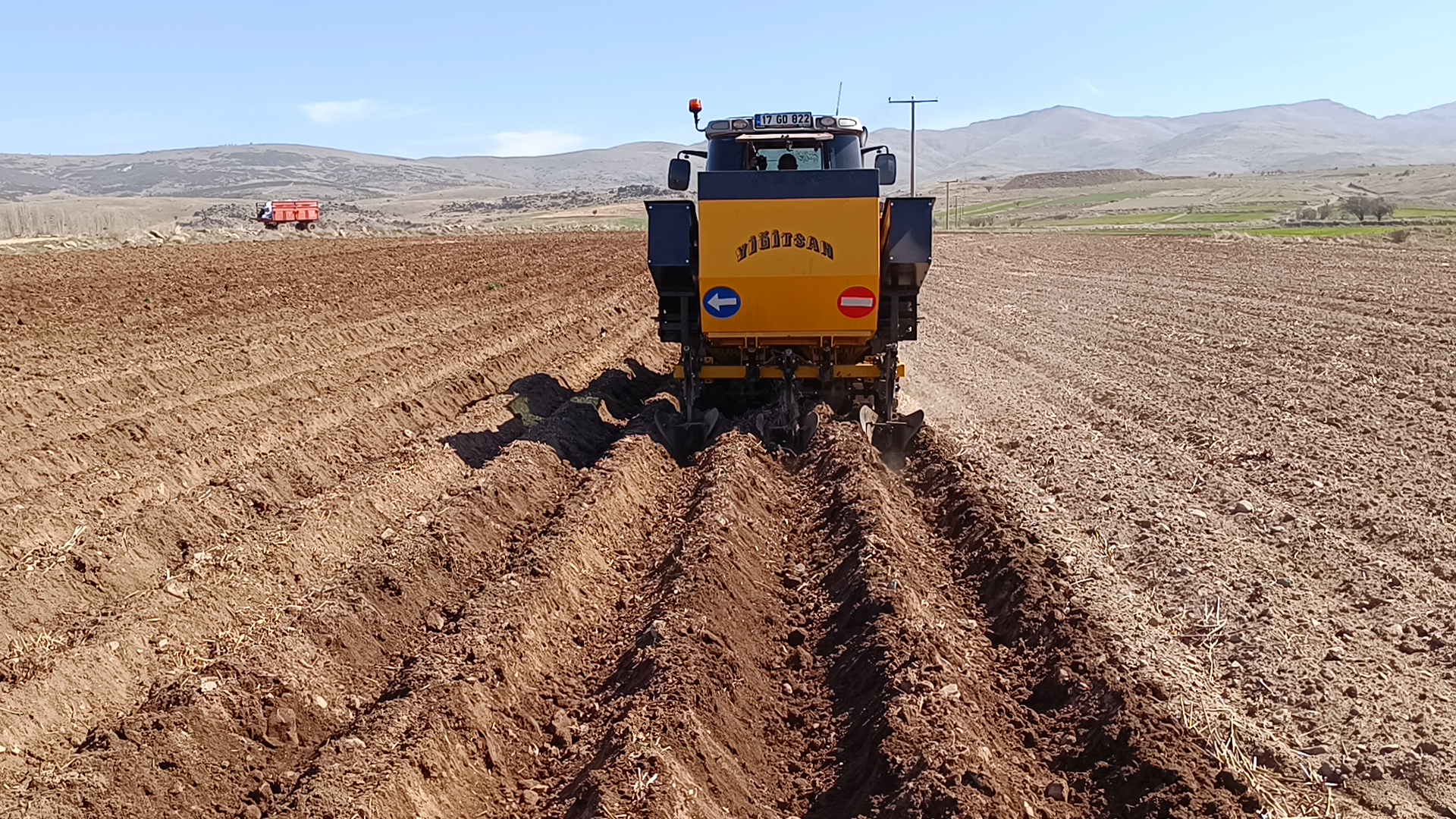 Afyonkarahisar'da Patates Ekimi Başladı
