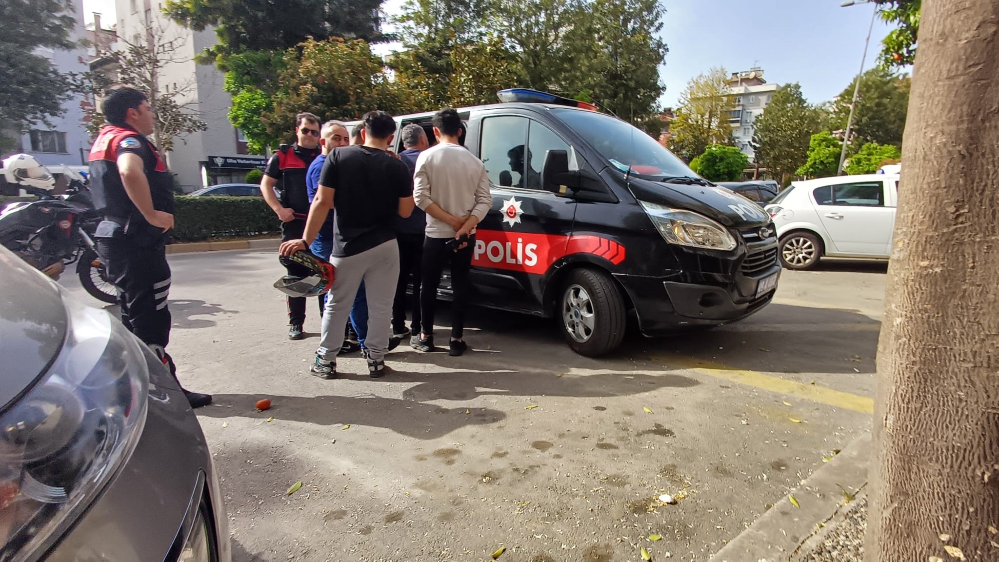 Yan Bakma Kavgası, Kanlı Bitti!
