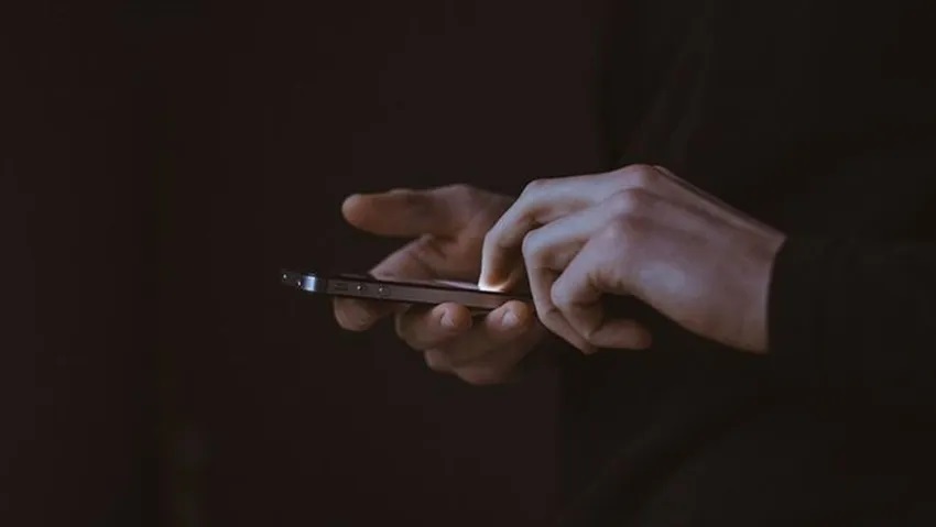Cep telefonu tarifelerine yüzde 65 zam