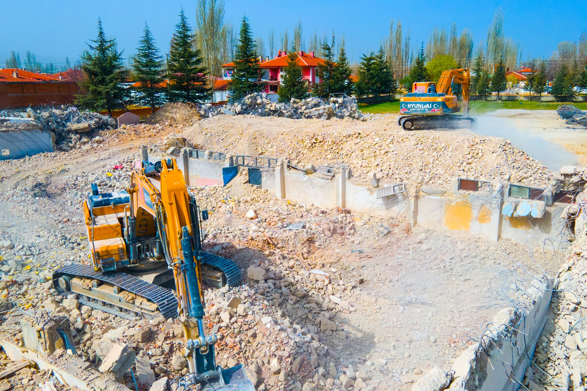 Başkan Altuntaş Projelerine Kaldığı Yerden Devam Ediyor