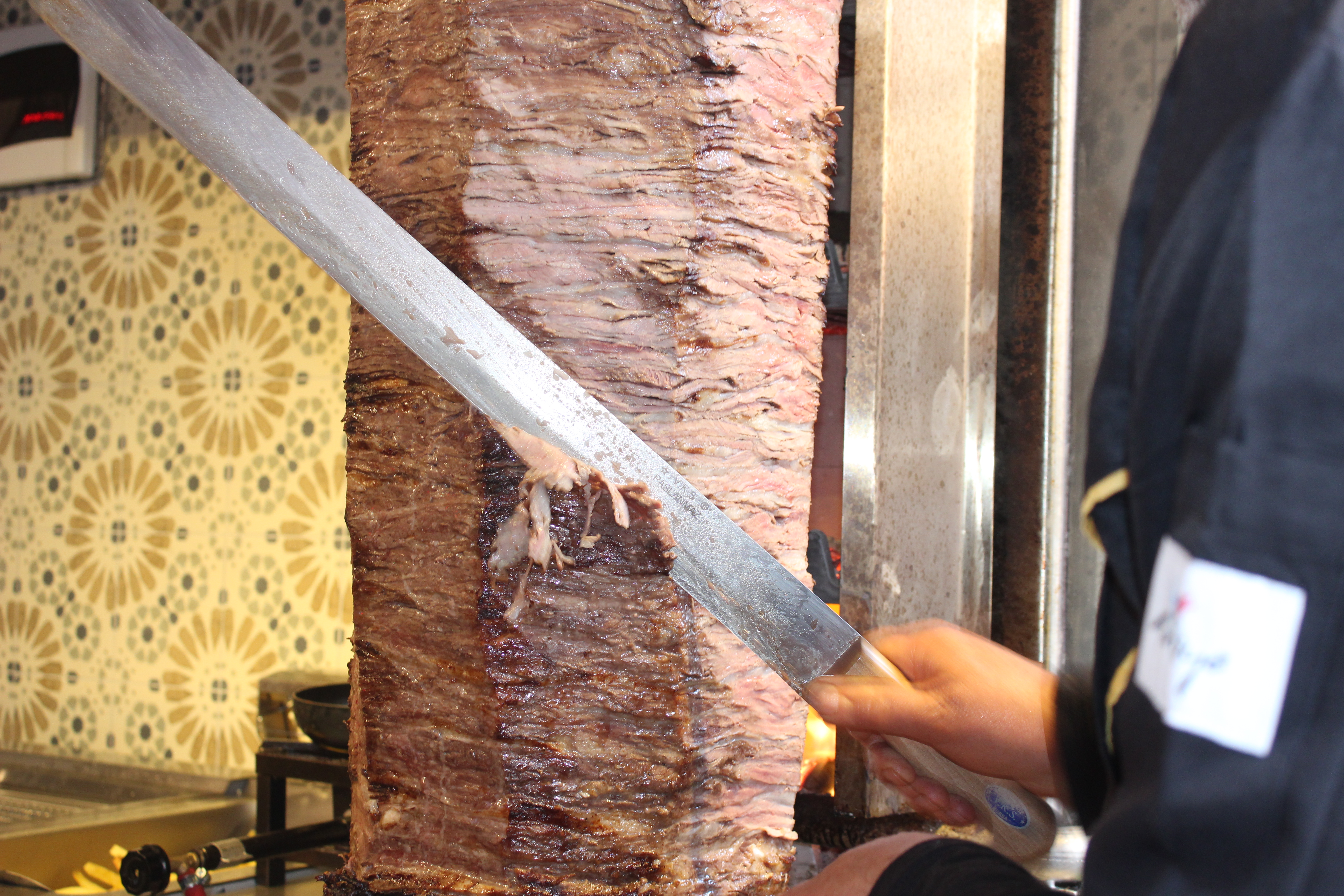 İPEK ET DÖNER, GASTRONOMİ ŞEHRİ AFYON'DA AÇILDI