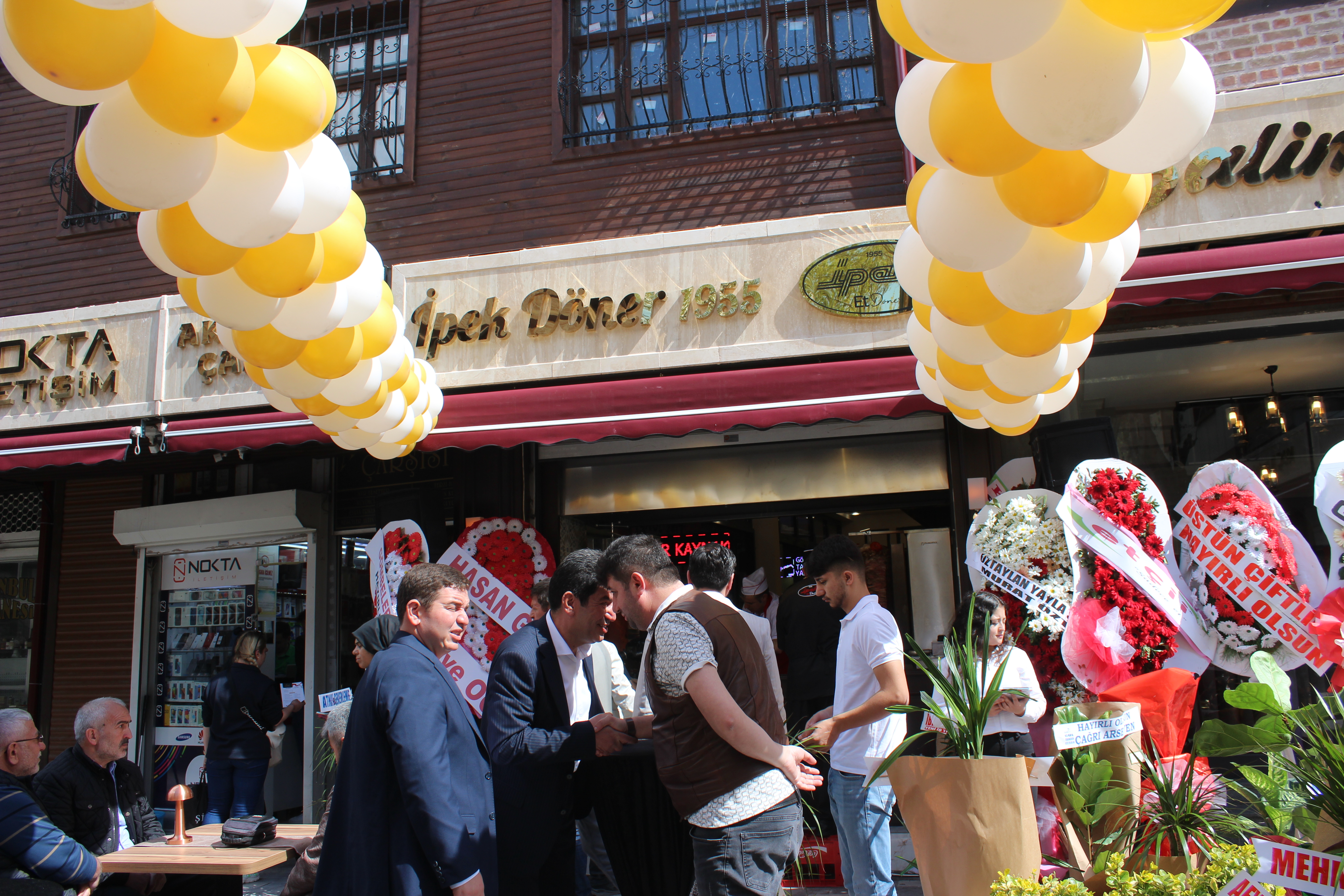 İPEK ET DÖNER, GASTRONOMİ ŞEHRİ AFYON'DA AÇILDI