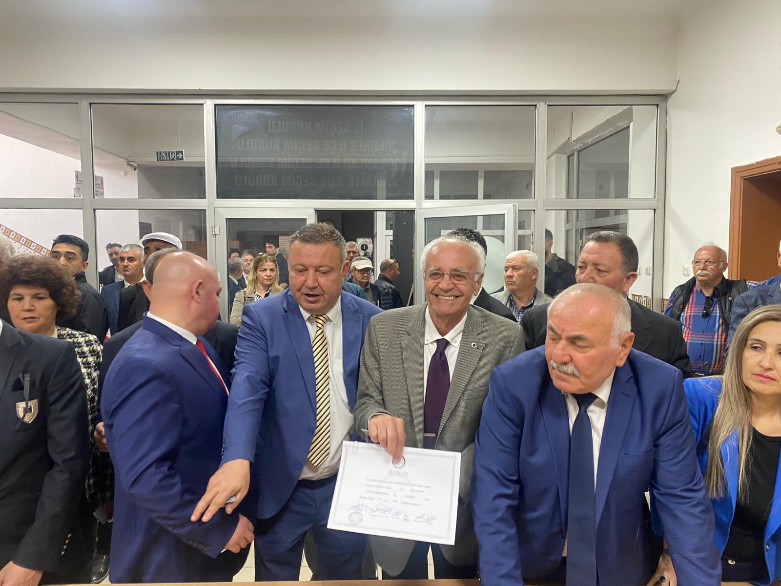 CHP'de Mazbata Sevinci İşte O İsimler
