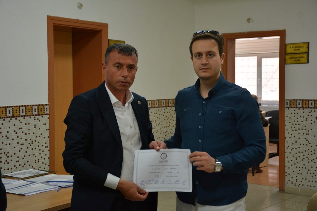 MHP'Lİ BAŞKANLARIN BAŞARISI
