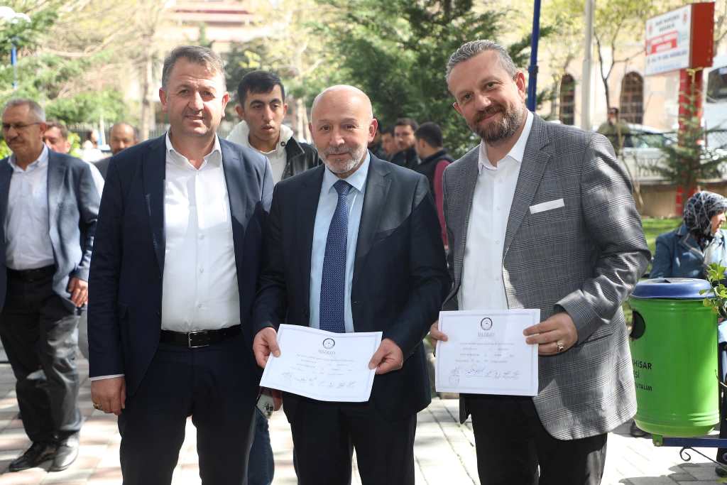 AK PARTİ'DE MAZBATA HEYECANI
