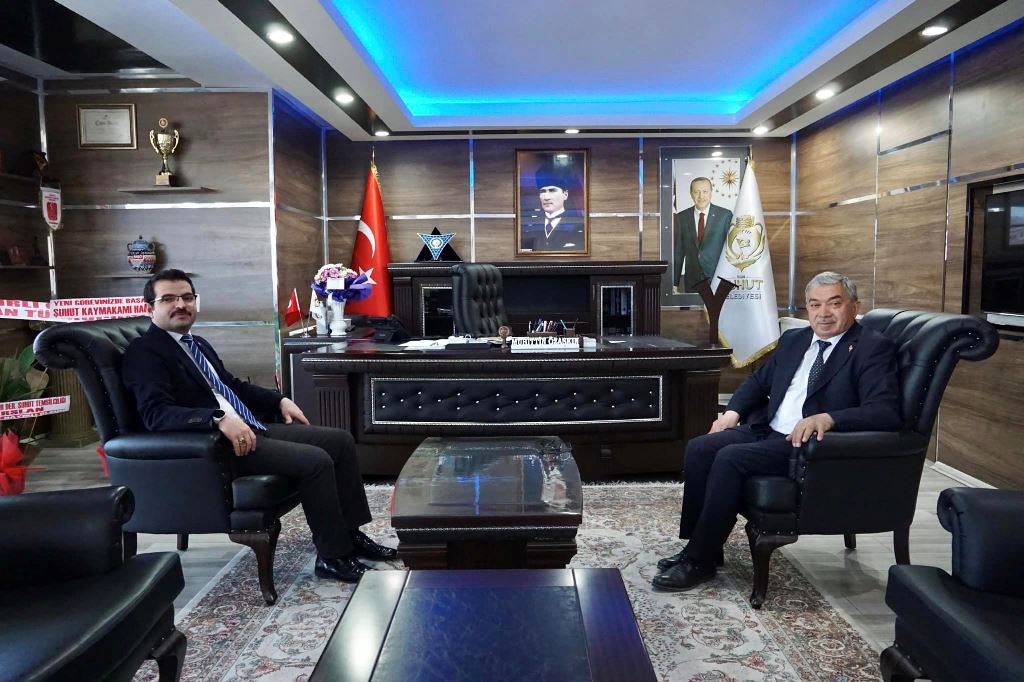 KAYMAKAM HAN'DAN BAŞKAN ÖZAŞKIN'A ZİYARET