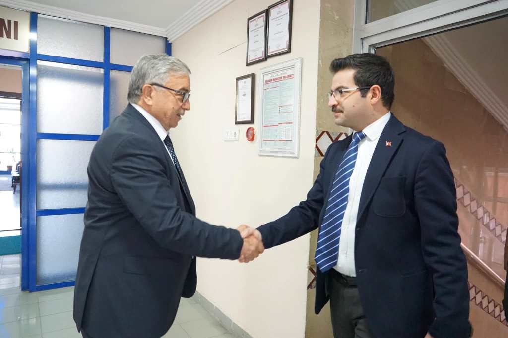KAYMAKAM HAN'DAN BAŞKAN ÖZAŞKIN'A ZİYARET