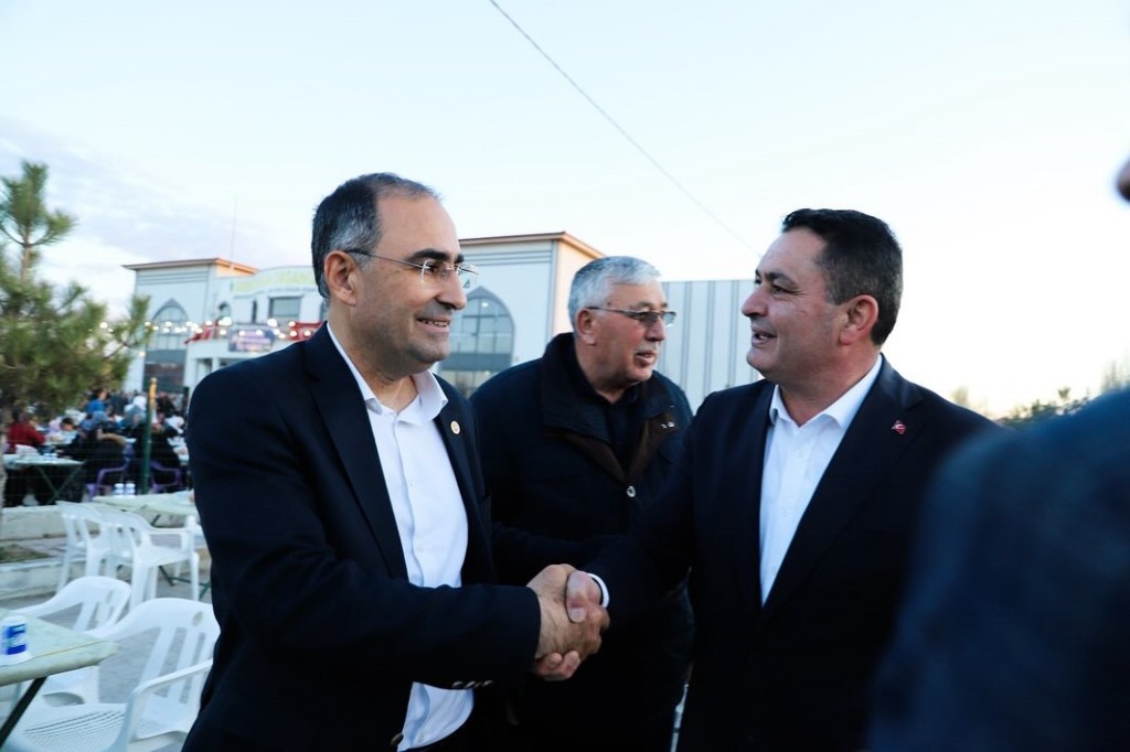 MİLLETVEKİLİ ARSLAN İFTAR PROGRAMINA KATILDI