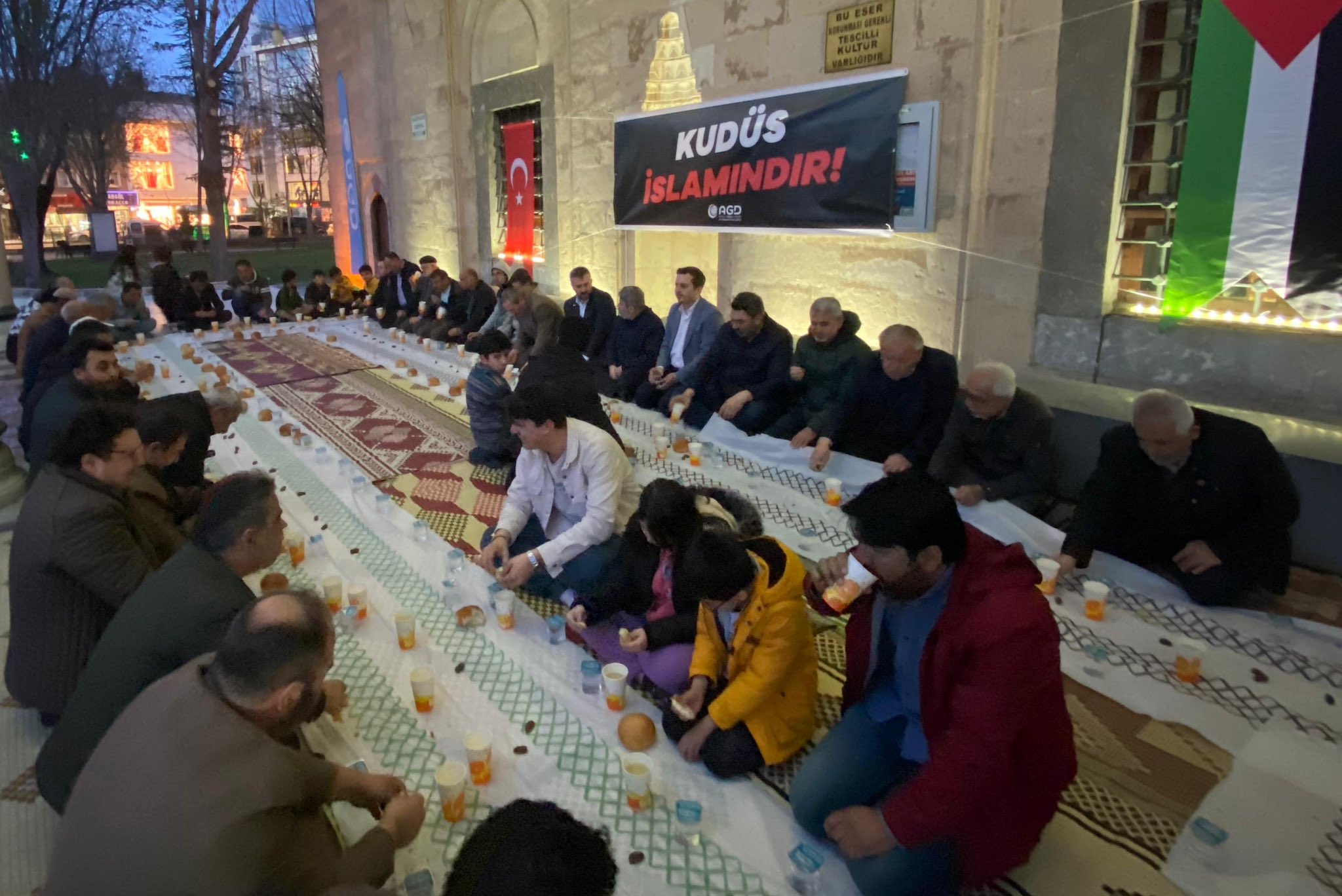 Saadet Partili Karataş'ın Gündemi Filistin Oldu
