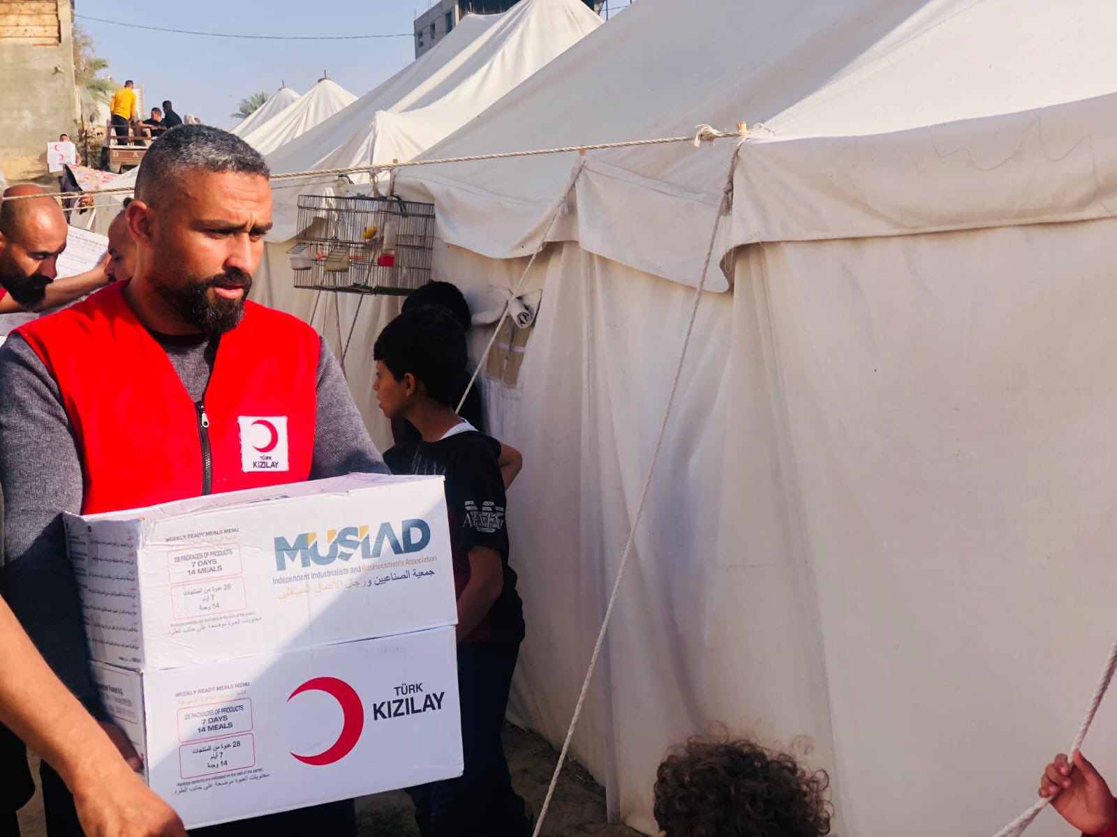MÜSİAD Afyonkarahisar'ın Yardım Kolileri Gazze'ye Ulaştı