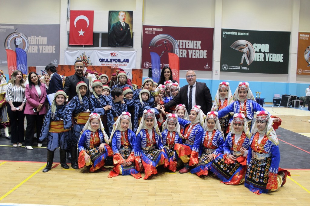 HALK OYUNLARI YARIŞMALARI TAMAMLANDI