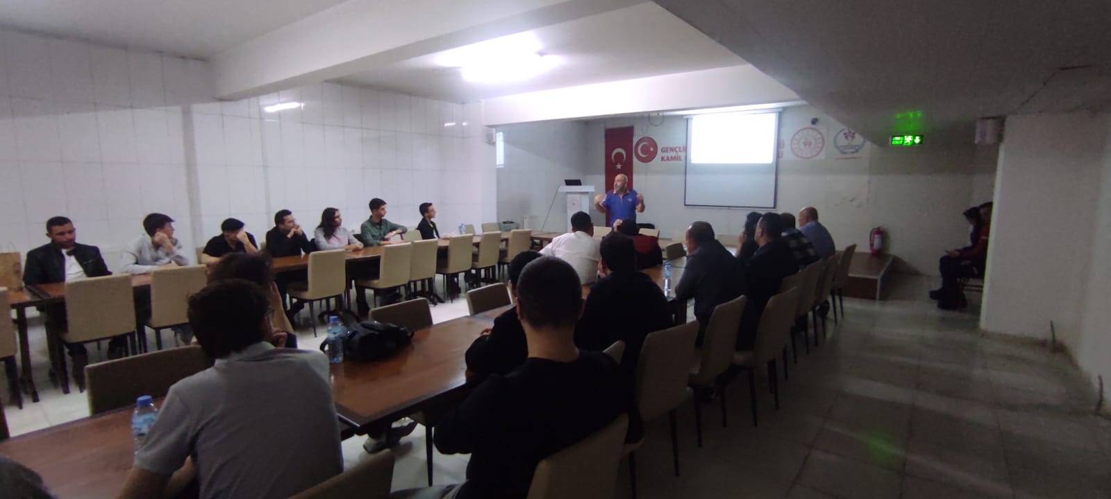 KYK Personeli Ekipleri Can Kulağıyla Dinledi