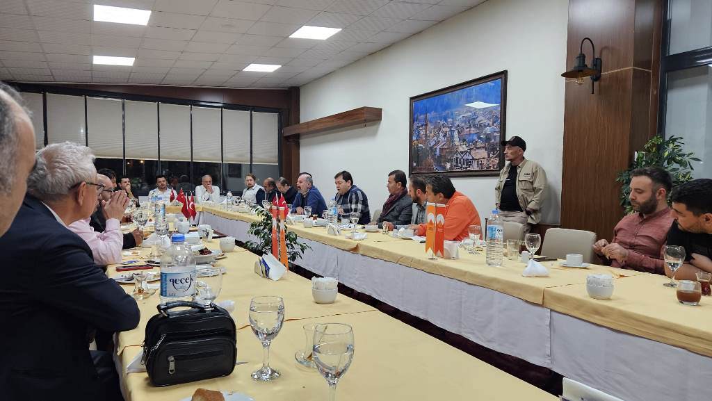 "AFYON SPOR BASINI TÜRKİYE'YE ÖRNEK"