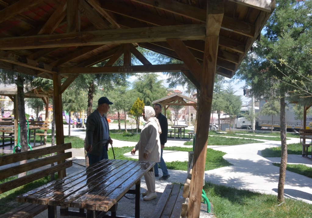 KILINÇARSLAN ÇEVRE DÜZENLEME ÇALIŞMALARINI YAKINDAN TAKİP EDİYOR