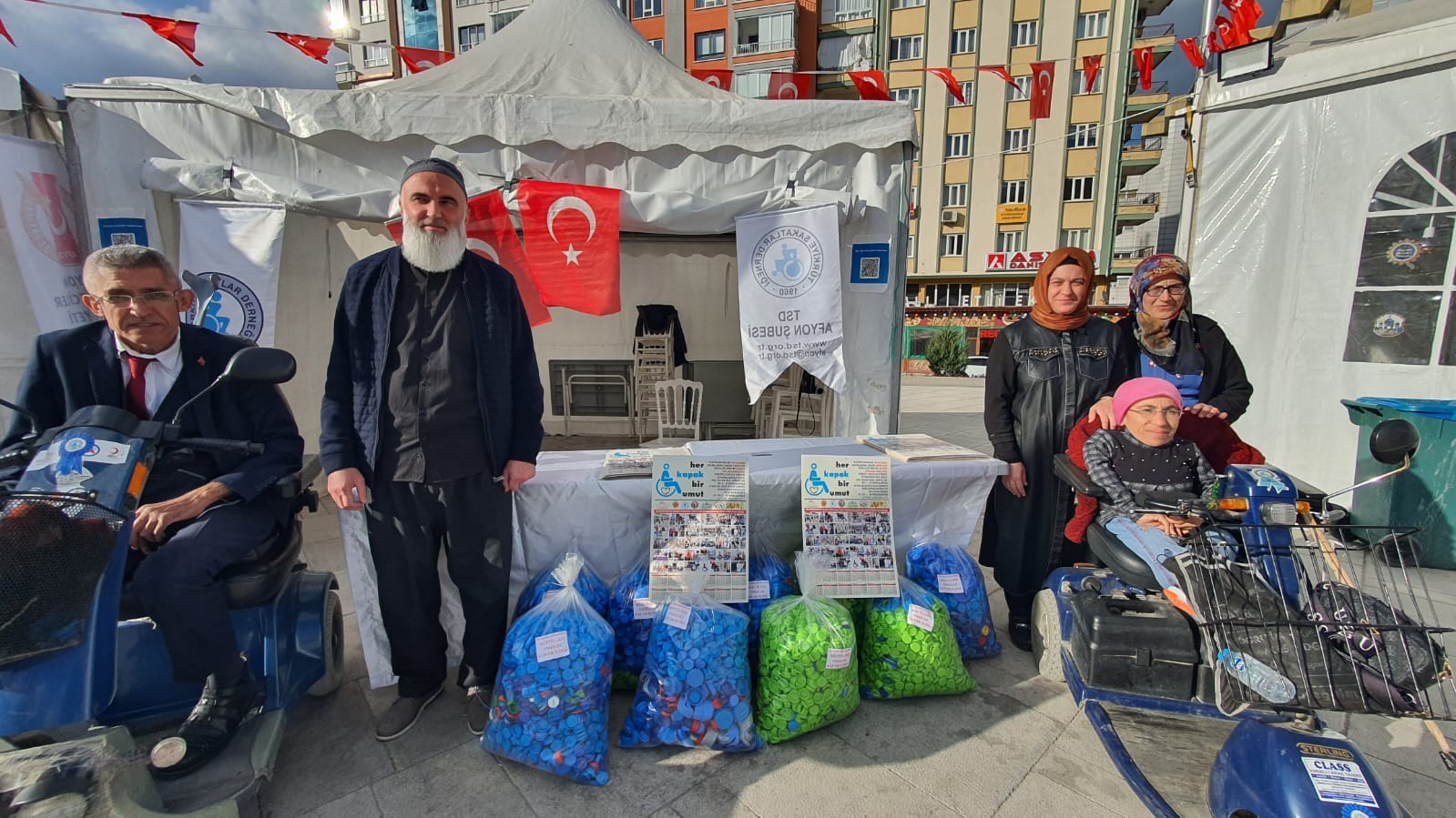 "HER BİR KAPAK UMUT" KAMPANYASI TANITILDI
