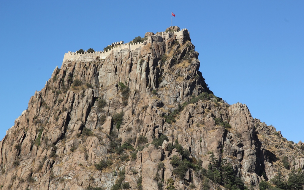 AFYON’DA BAYRAM NAMAZI SAAT KAÇTA KILINACAK?