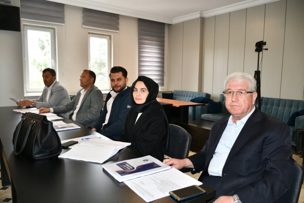 İSCEHİSAR BELEDİYESİ YENİ DÖNEMİN İLK MECLİS TOPLANTISINI YAPTI