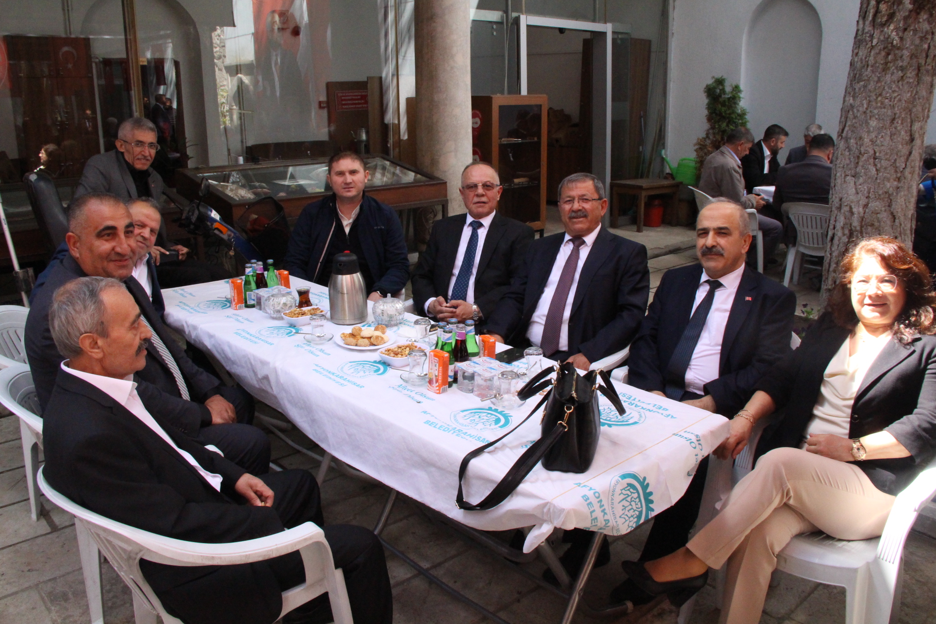 PROTOKOL BAYRAMLAŞMA TÖRENİNDE BULUŞTU