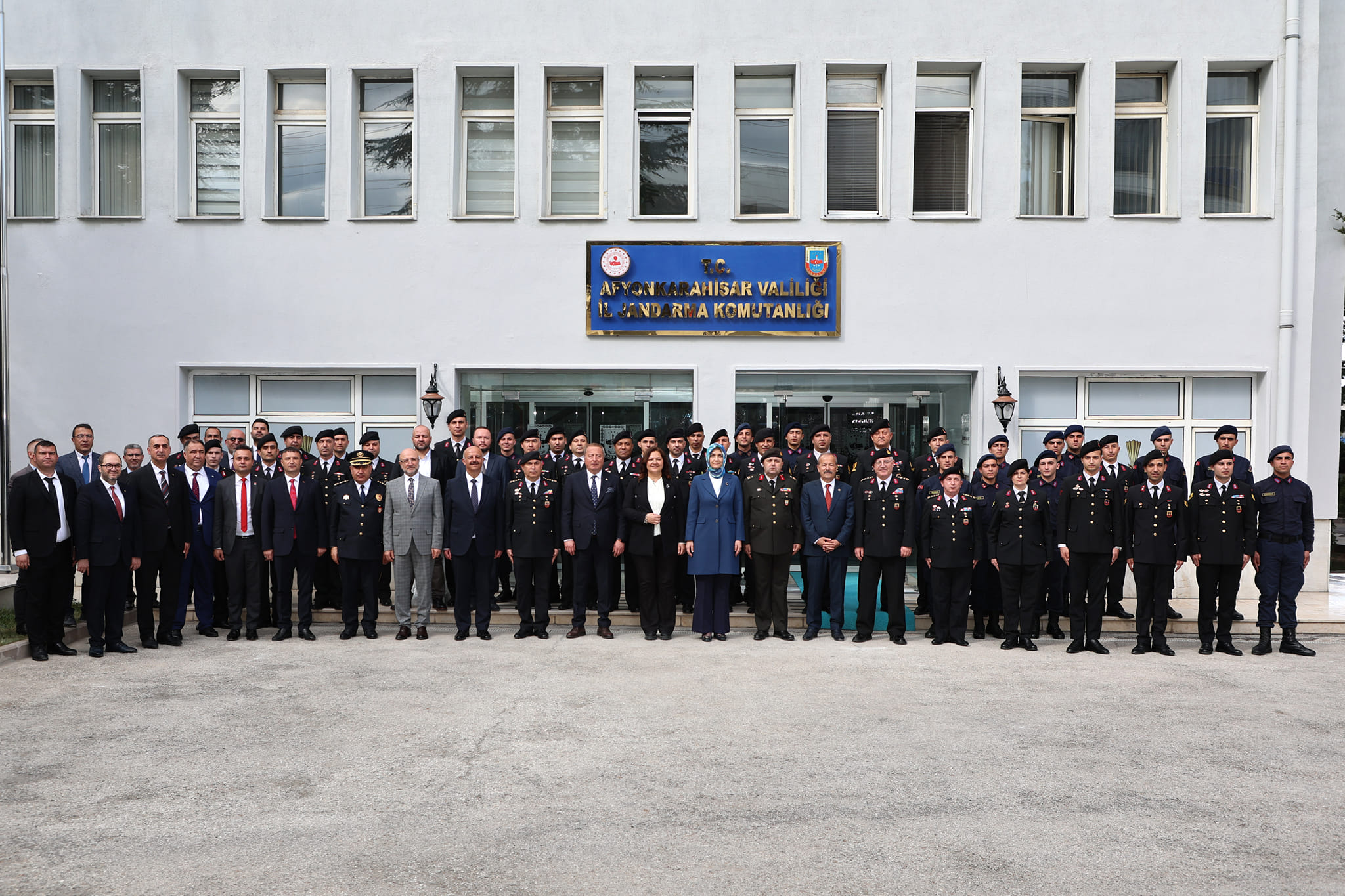 PROTOKOL İL JANDARMA KOMUTANLIĞINDA BAYRAMLAŞTI