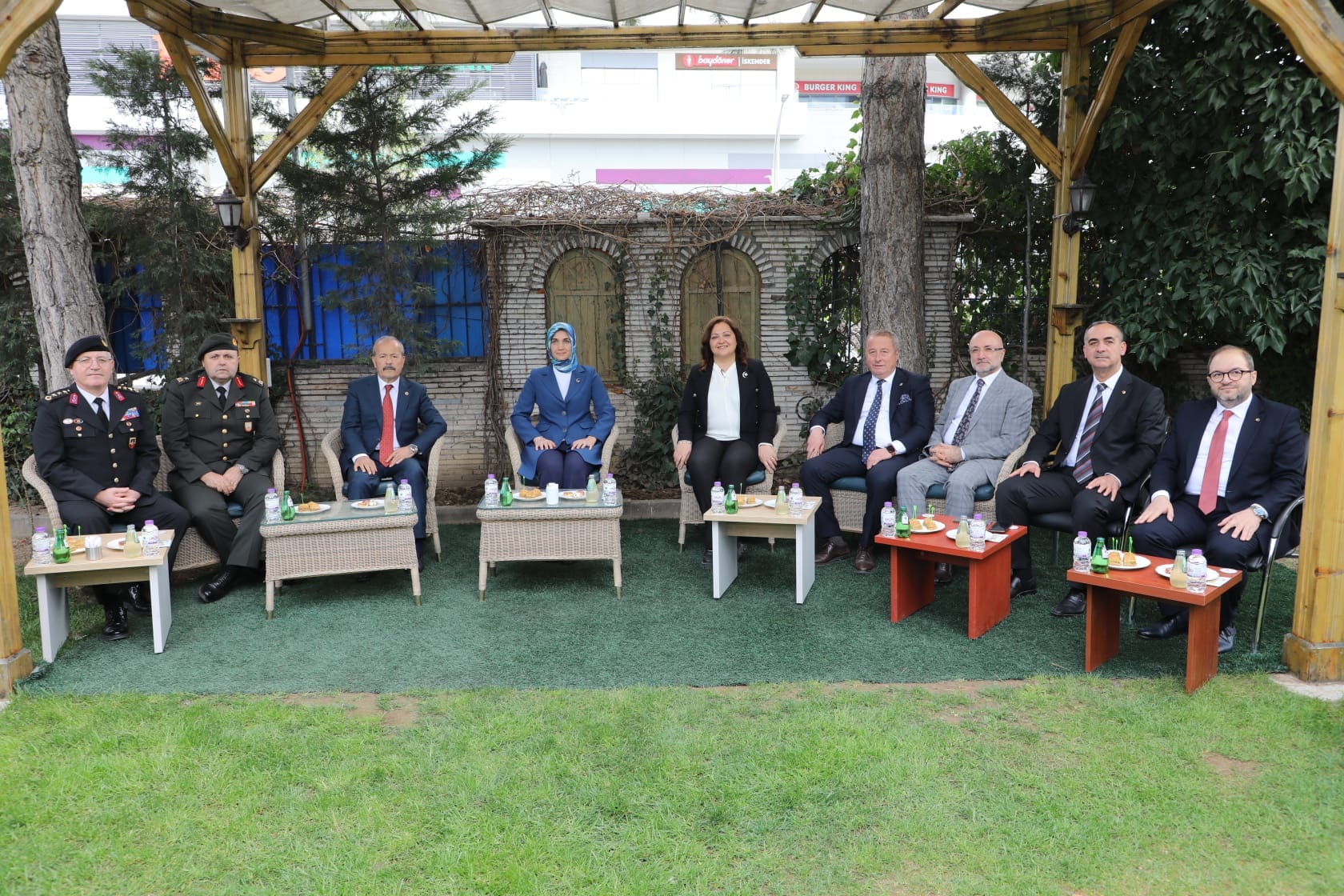 PROTOKOL İL JANDARMA KOMUTANLIĞINDA BAYRAMLAŞTI