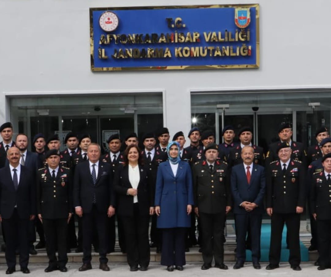PROTOKOL İL JANDARMA KOMUTANLIĞINDA BAYRAMLAŞTI