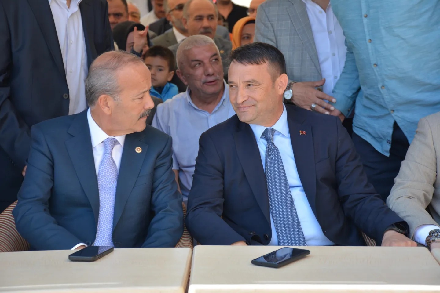 TAYTAK "BİR RÜZGAR ESMİŞTİR KALE'YE ÜÇ HİLALİ ASACAĞIZ"