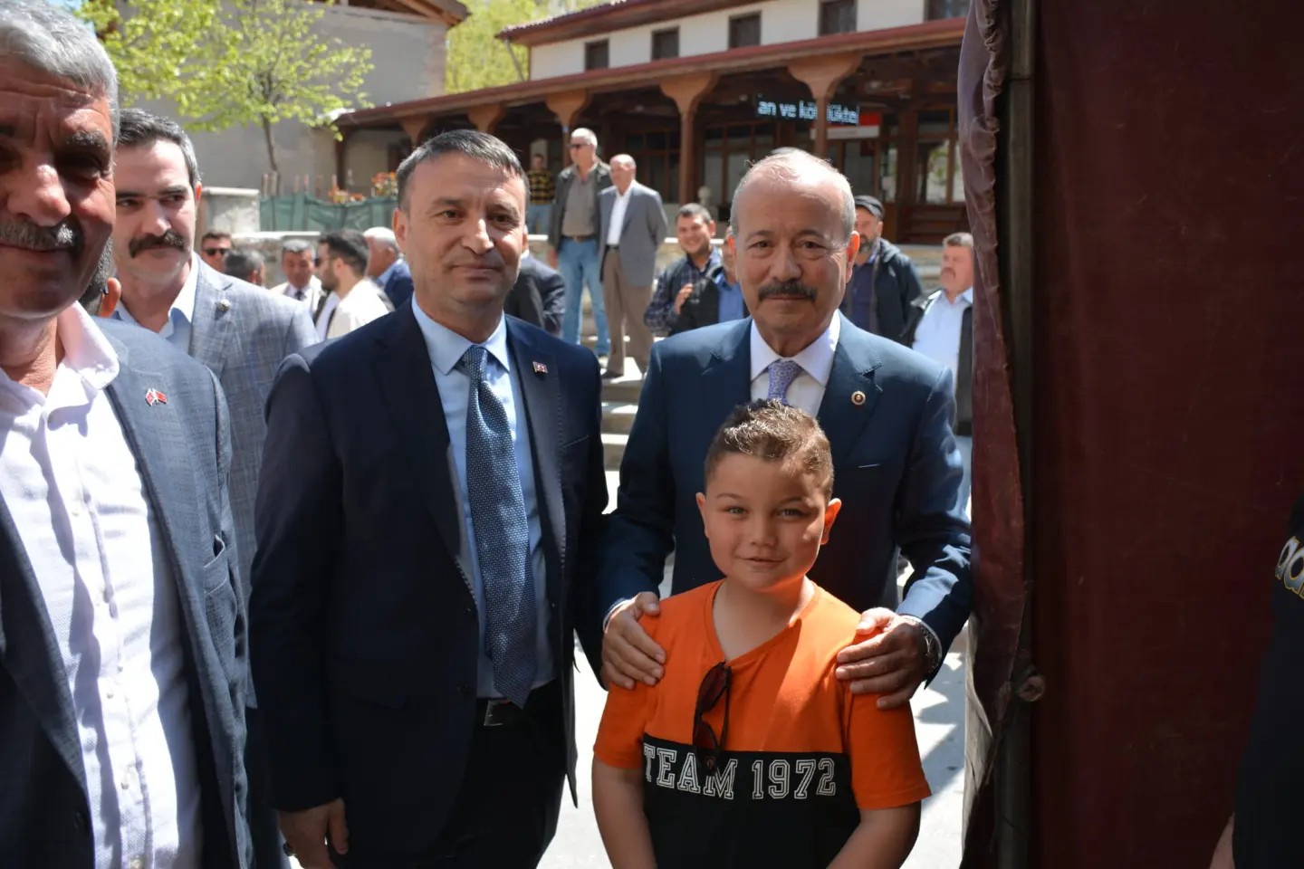 TAYTAK "BİR RÜZGAR ESMİŞTİR KALE'YE ÜÇ HİLALİ ASACAĞIZ"