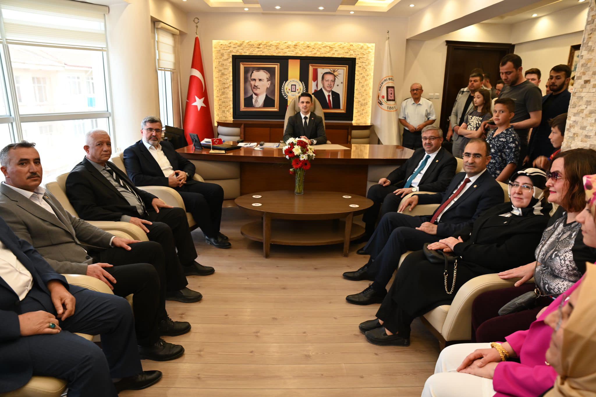 Dazkırı Belediye Başkanı Fatih Çiçek, Bayramlaşma Töreni Düzenledi