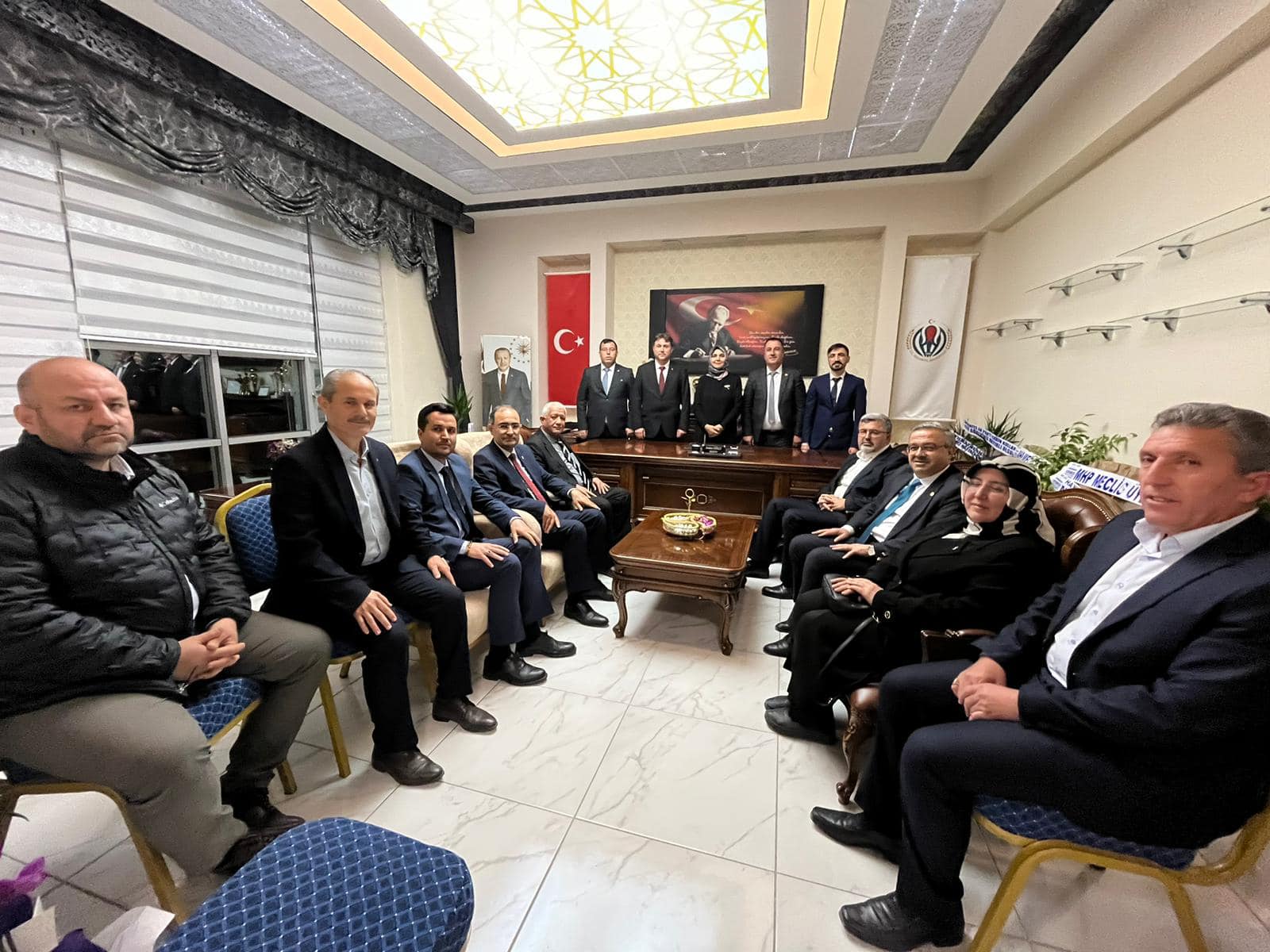 YEREL SEÇİMDE BÜYUK BAŞARI SAĞLAYAN GÖKÇE BAŞKANI TEBRİK ETTİLER