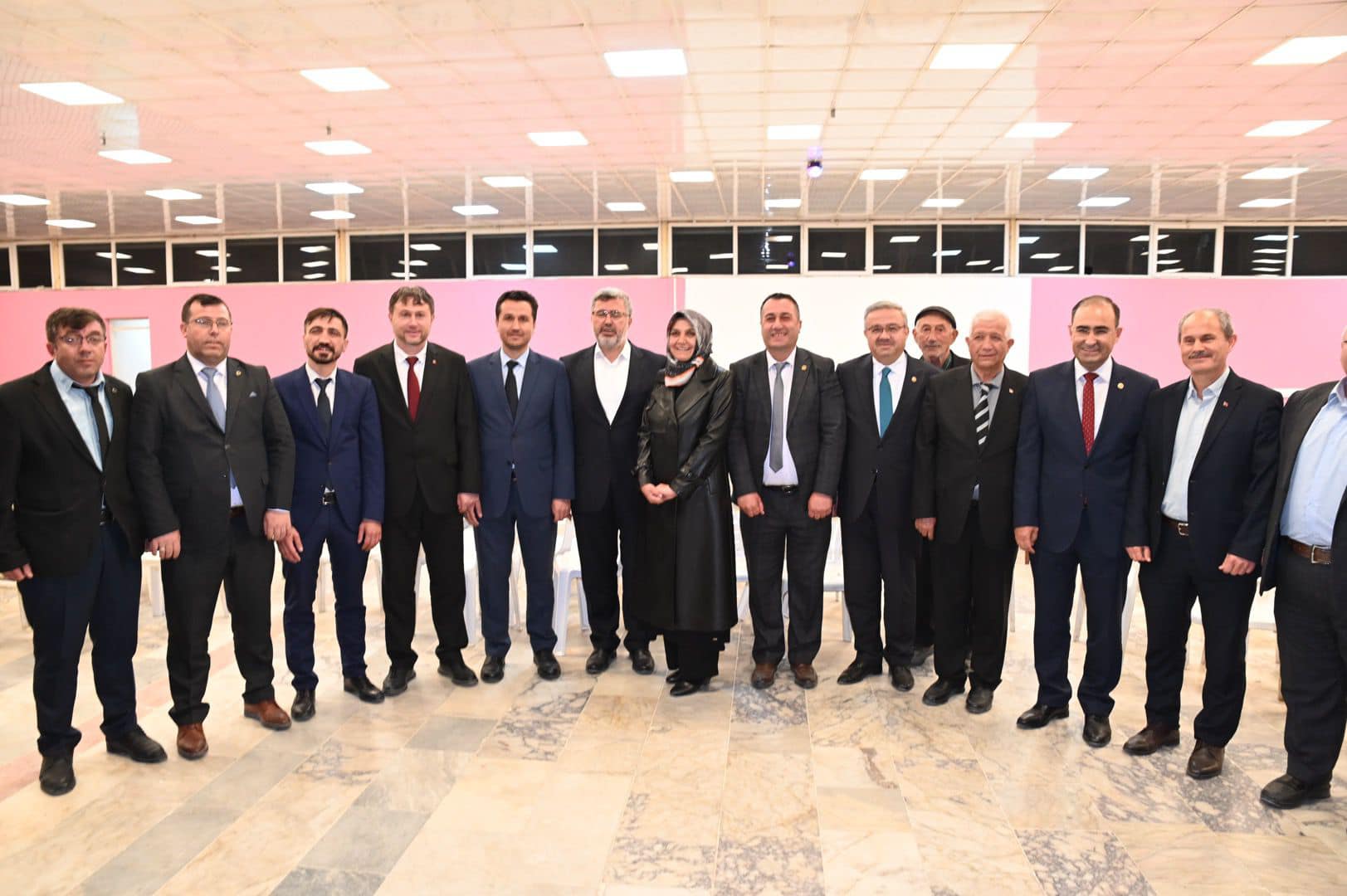 AK Partili Özkaya İhsaniye'de Bayram Programına Katıldı