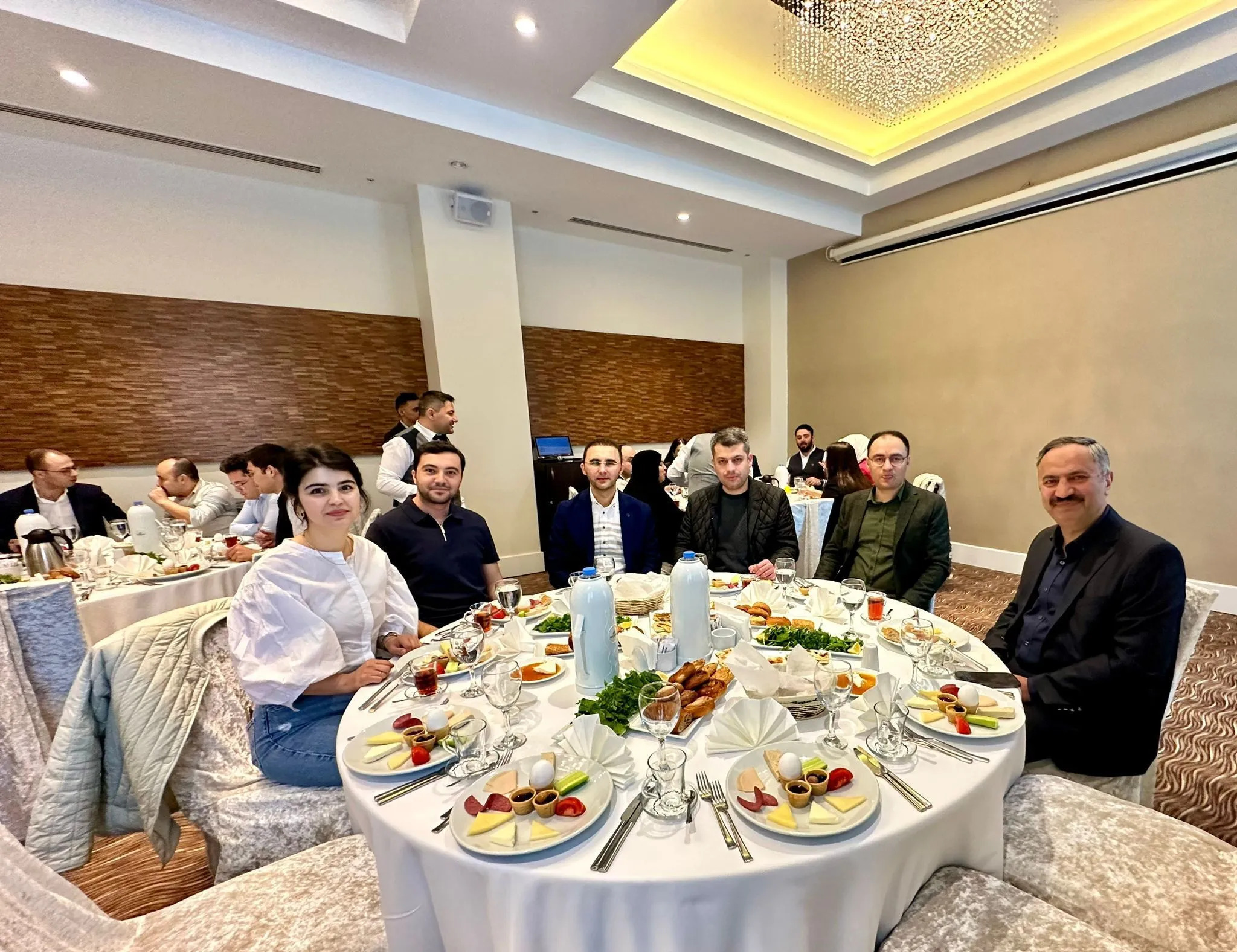 Afyonlu Hakim ve Savcılar Kahvaltıda Bir Araya Geldi