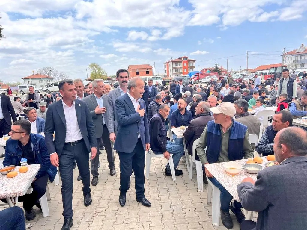 MHP'li Taytak ve Beraberindeki Heyet Beyyazı'da