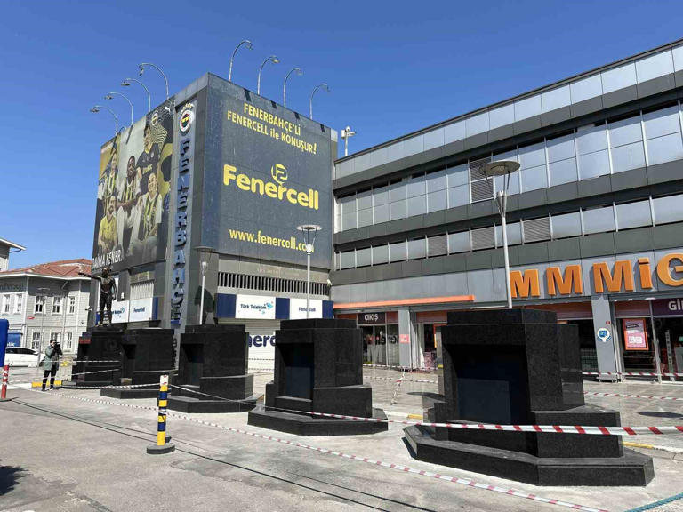 Kadıköy'e Gidenler Şaştı Kaldı!
