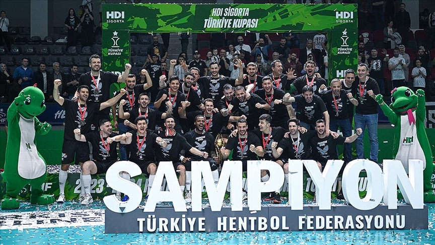 Beşiktaş Safi Çimento Türkiye Kupası'nı Kazandı
