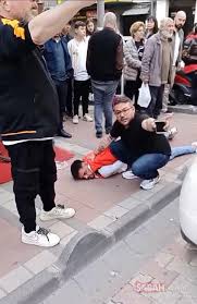 Ünlü Oyuncu "Rambo Berk" Hırsızı Yakalayıp Bağladı