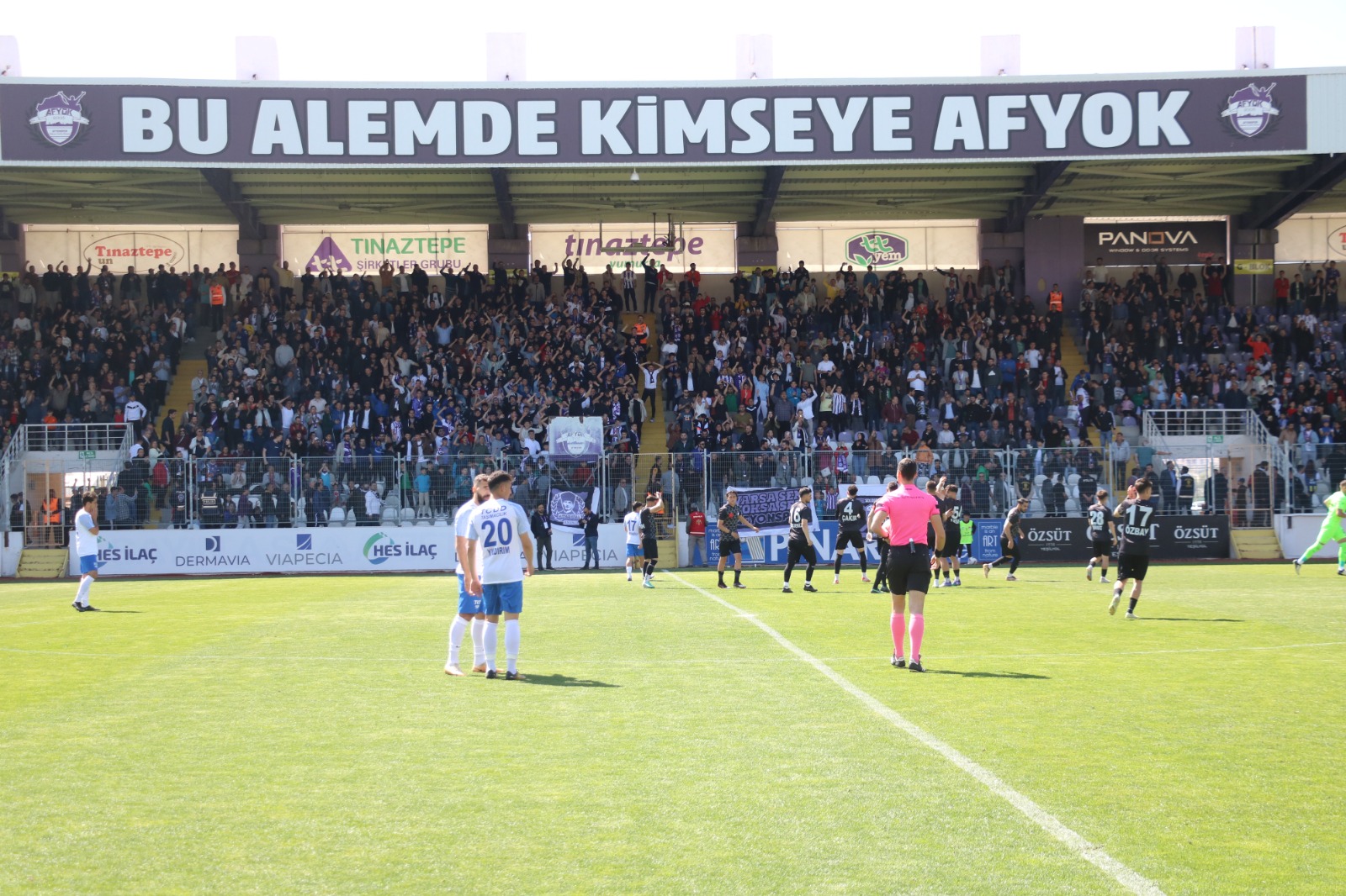 Afyonspor’da Moraller Yerinde