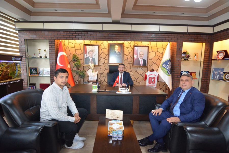 İZMİR AFYONKARAHİSAR DERNEKLERİNDEN BAŞKAN ADNAN ÖZTAŞ'A ZİYARET