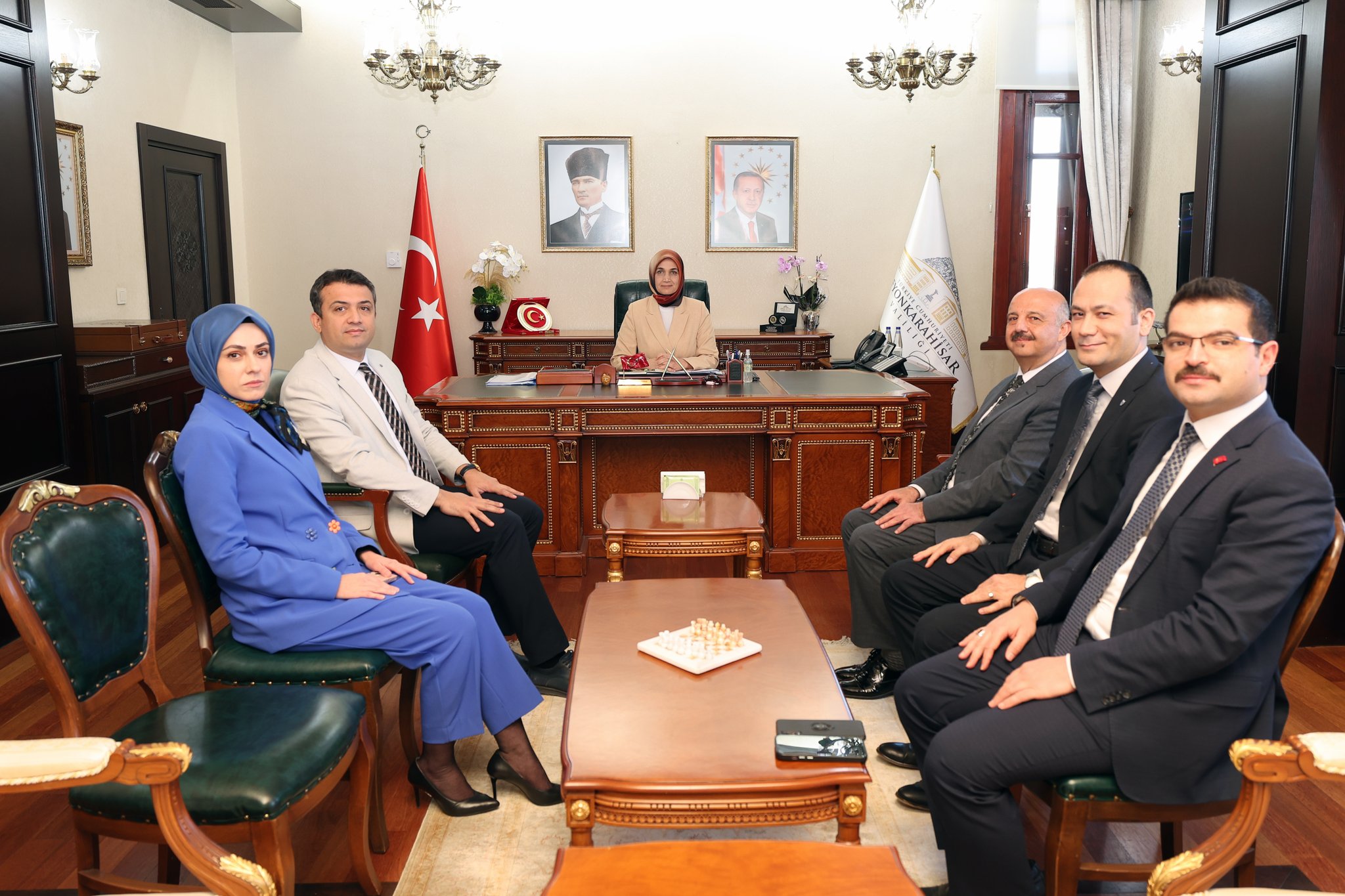 Vali Yiğitbaşı Personelle Bayramlaştı