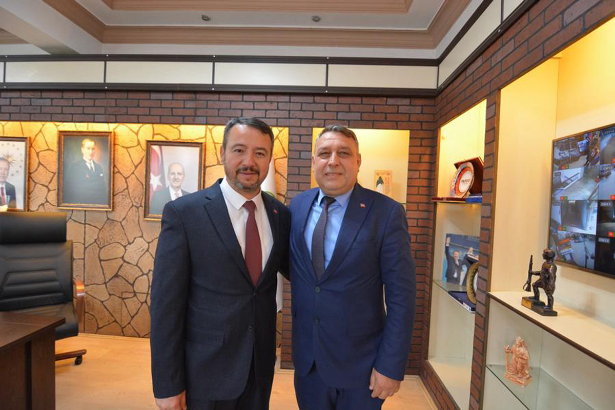 İZMİR AFYONKARAHİSAR DERNEKLERİNDEN BAŞKAN ADNAN ÖZTAŞ'A ZİYARET