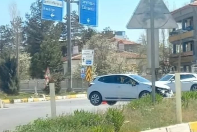 Dikkatsizlik Kazaya Davetiye Çıkardı