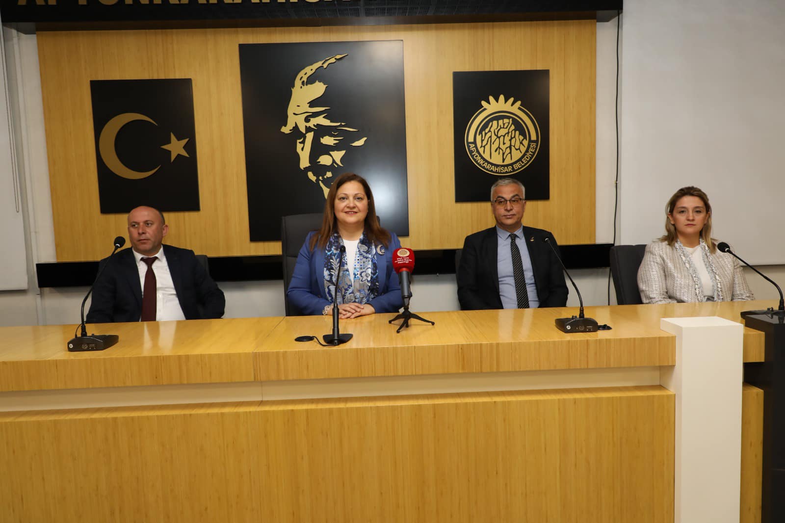 Başkan Köksal Belediye Personeli İle Bayramlaştı