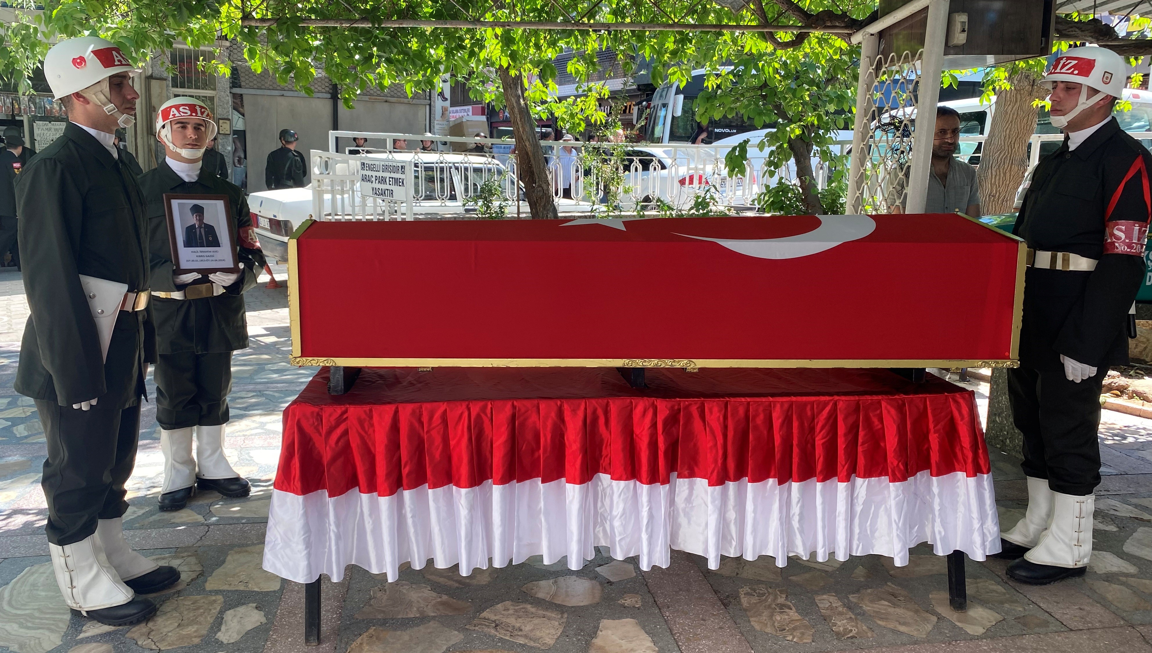 Kıbrıs Gazisi Kalbine Yenik Düştü