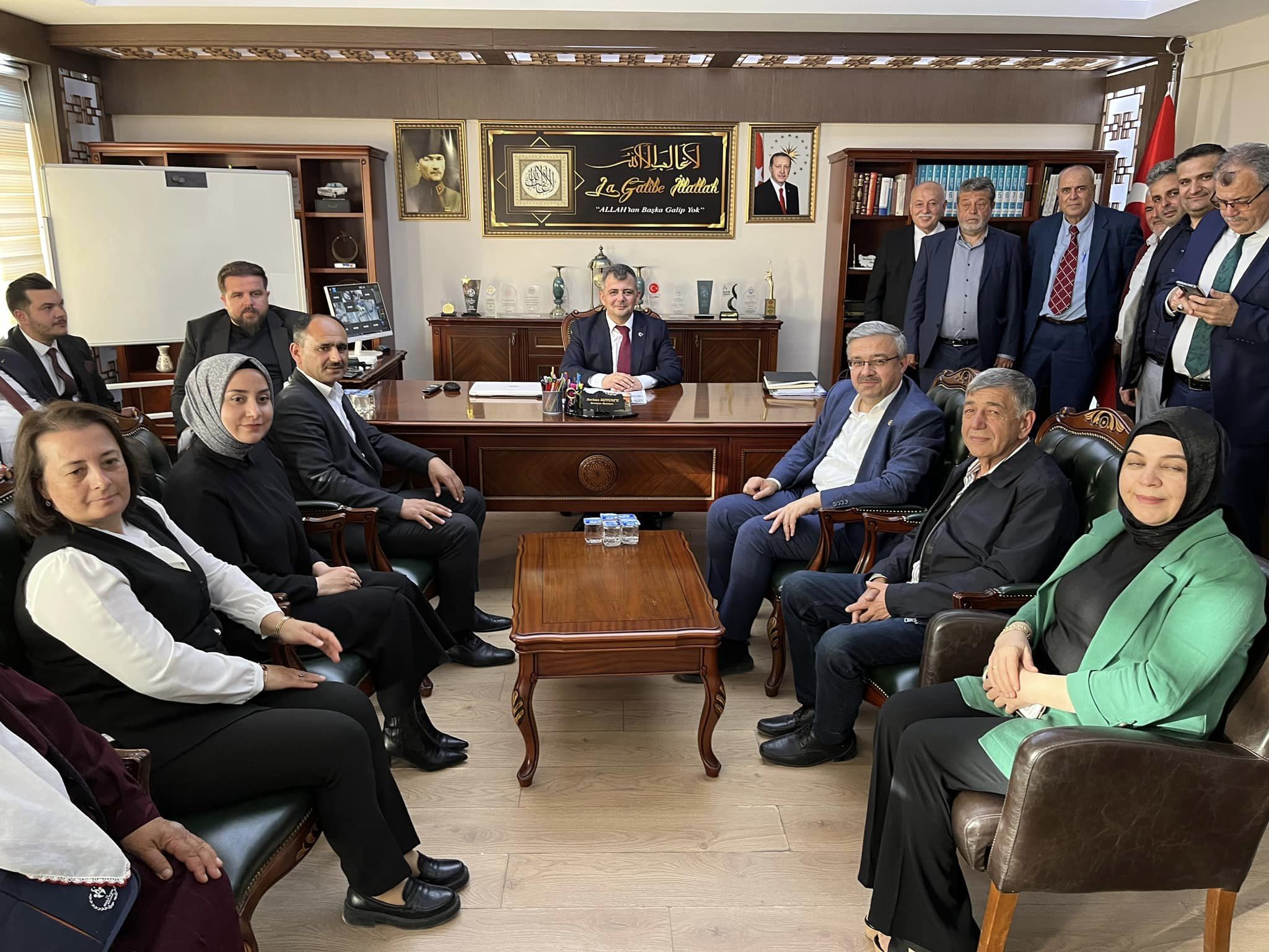 Başkan Koyuncu misafirlerini ağırladı