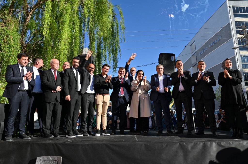 "İÇİMİZDEKİ İRLANDALILARI HİÇ HESAP EDEMEMİŞİZ"