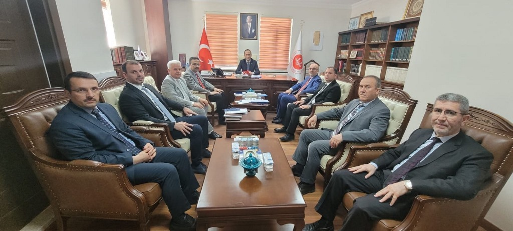VALİ YARDIMCISI TOPUZ MÜFTÜ İMAMOĞLUNU ZİYARET ETTİ