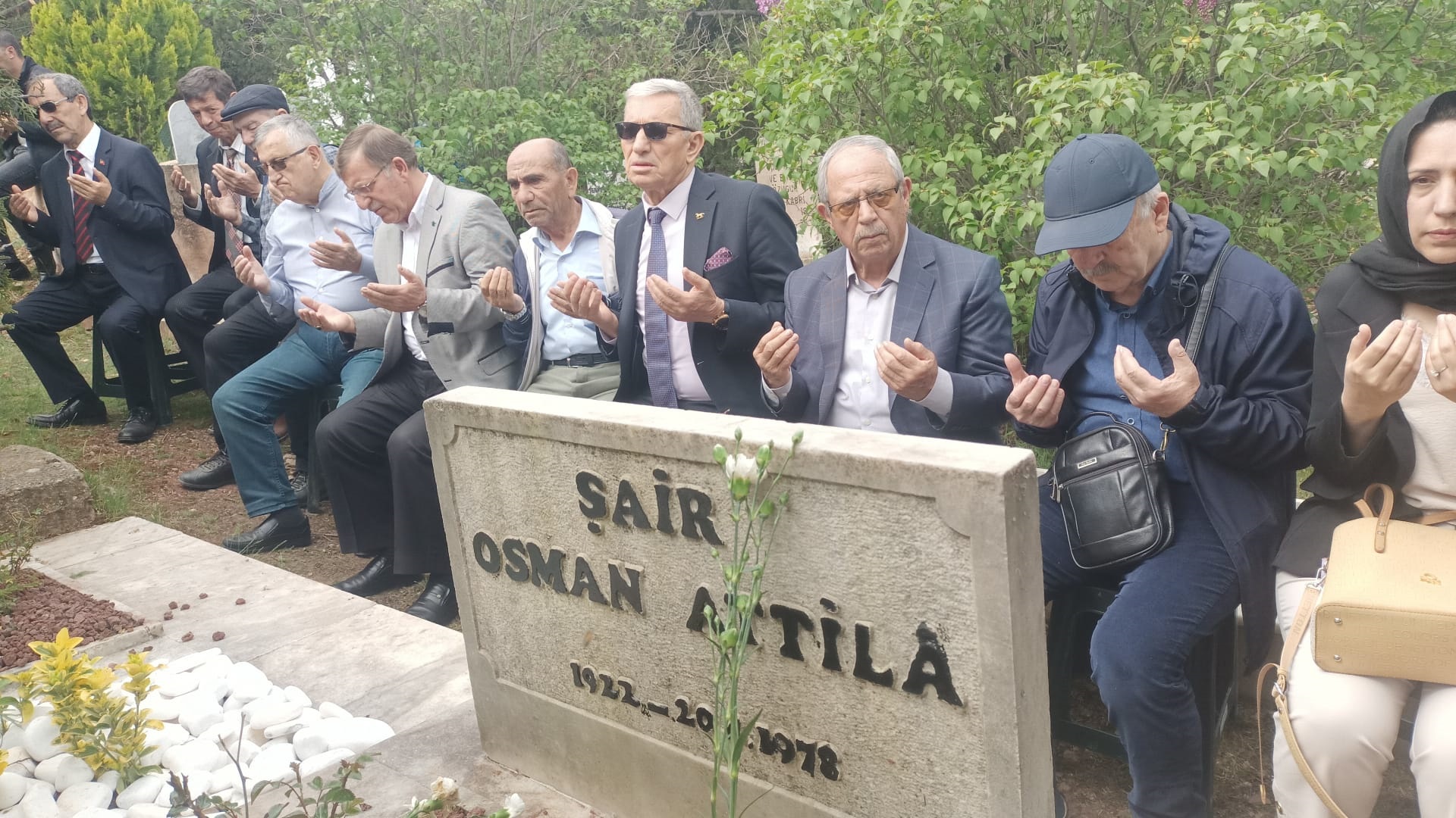 Şair Osman Atilla Vefatının 46'ıncı Yılında Mezarı Başında Anıldı