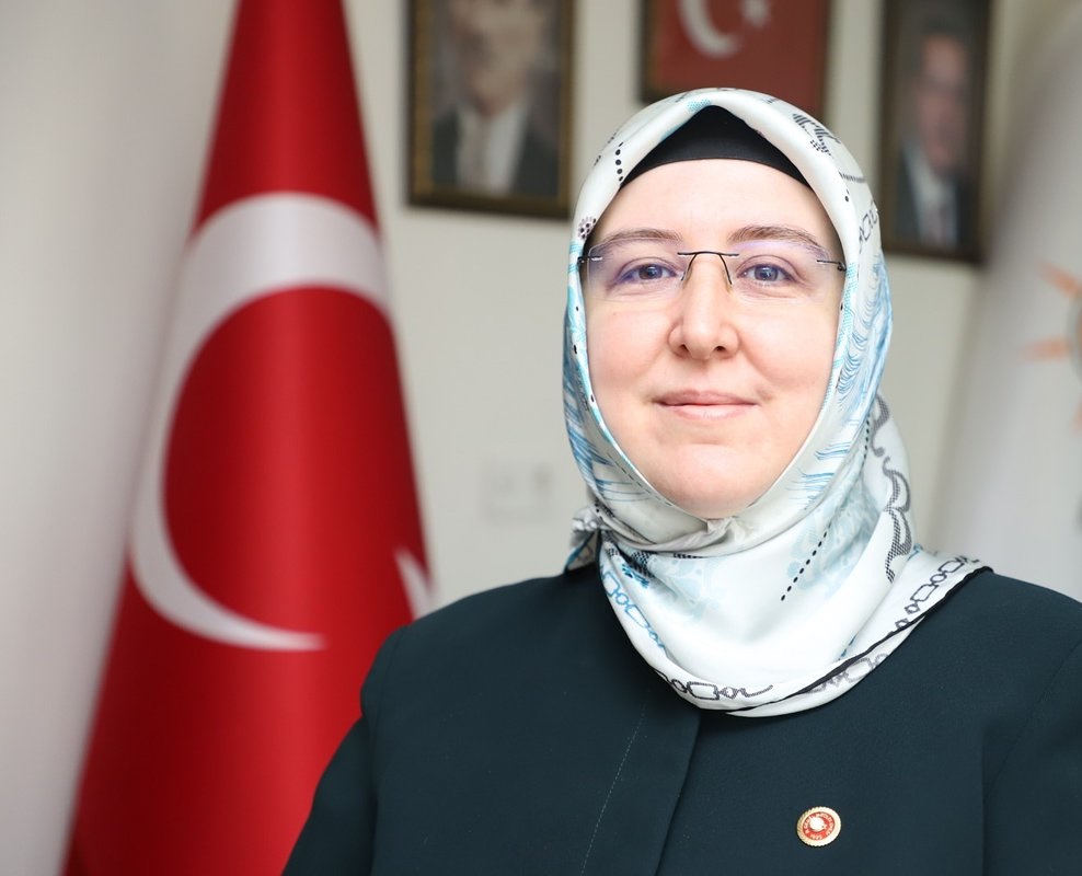 “Tiyatro erken bitti!”